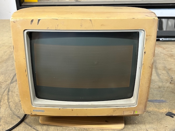 File:KP 1252Y Monitor.jpg