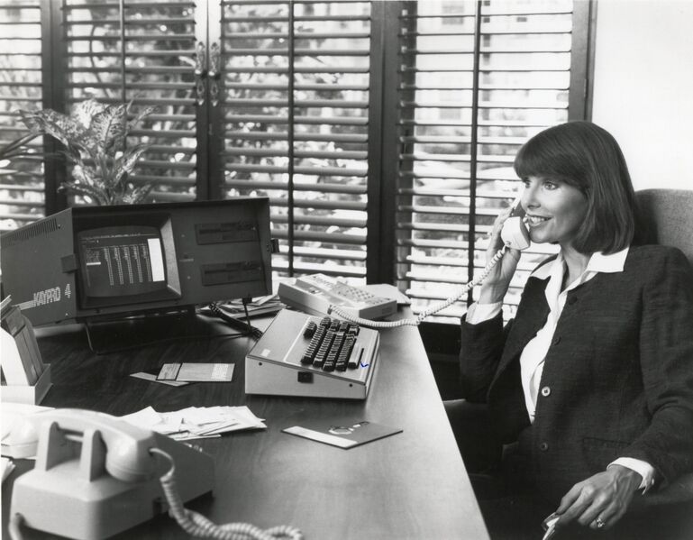 File:K4 84 in office.jpg